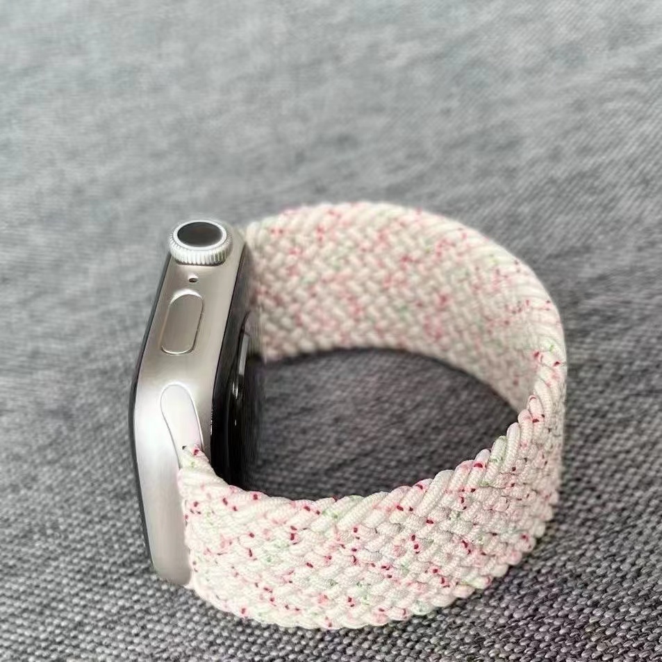 Apple Watch用の伸縮性のある編組ストラップ,iwa - Solo Loop Strap のレビューと価格